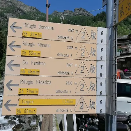 Il Gallo Alpino A 아파트 *